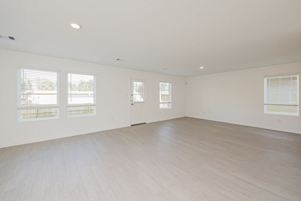 2613 Shady Cedar Ct - Photo 4 of 17