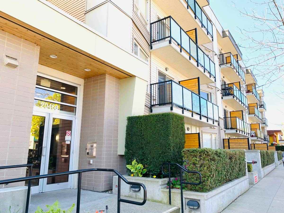 20460 Douglas Crescent #109 - Photo 3 of 15