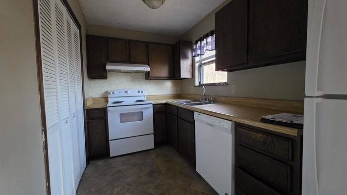 3918 Timberlake Rd #17 - Photo 6 of 6