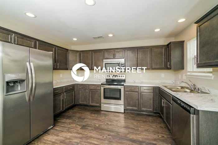 2201 Walcot Way - Photo 6 of 17