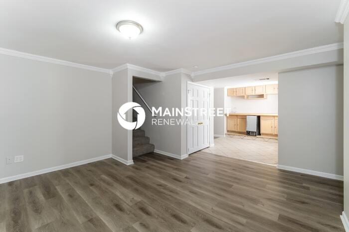 18417 Spruce St - Photo 5 of 18