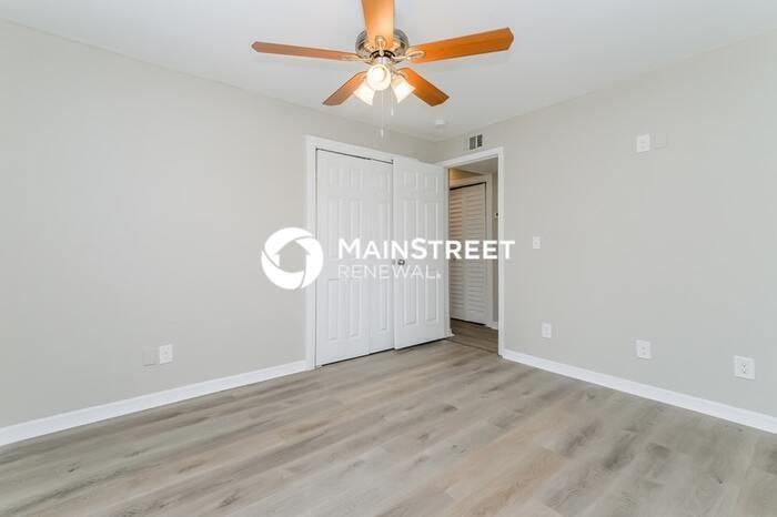 1909 Glen Echo Ln - Photo 7 of 16