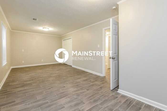 2246 Camden Ct - Photo 3 of 17