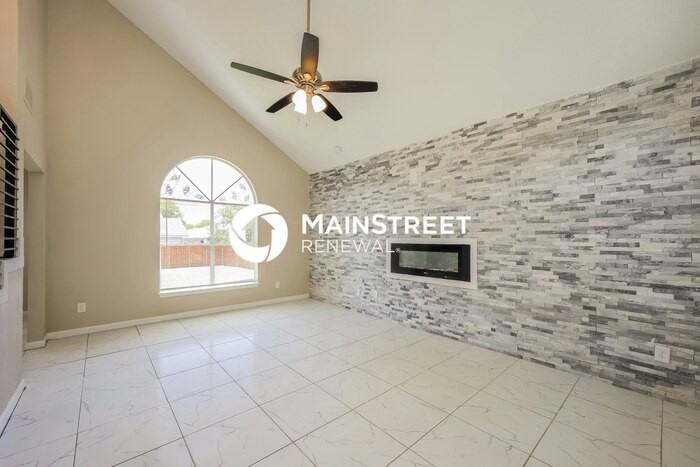 6818 Still Lake Drive - Photo 3 of 17