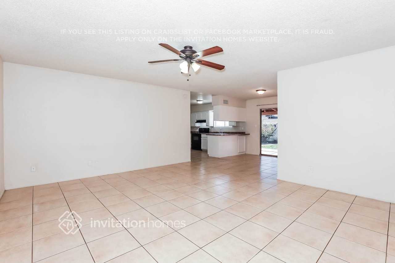 1904 S Apache Dr - Photo 4 of 17