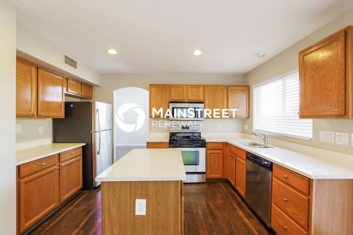 10878 W Lone Cactus Dr - Photo 6 of 17