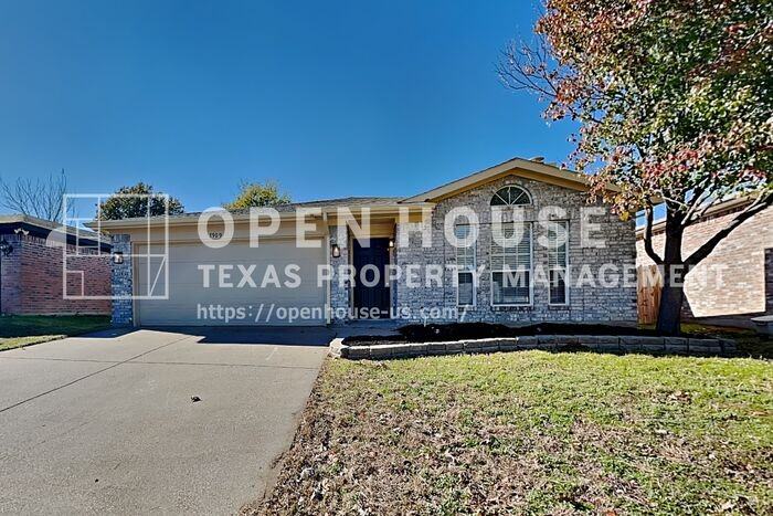 7909 Gardengate Lane