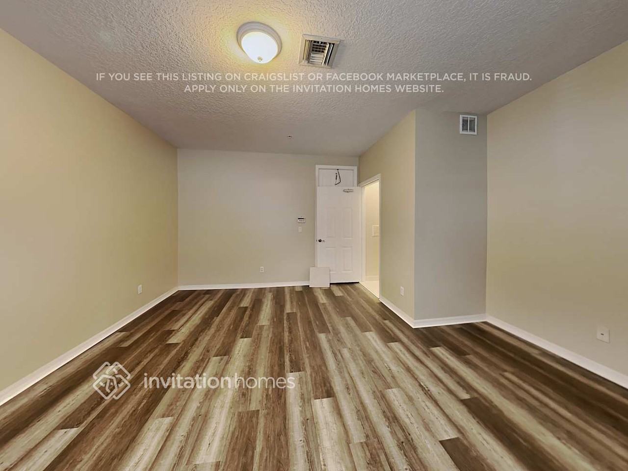 1529 Cades Bay Ave - Photo 6 of 19