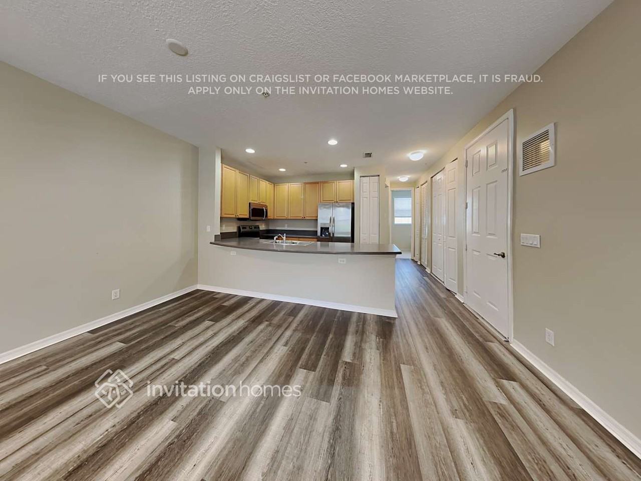 1529 Cades Bay Ave - Photo 7 of 19