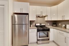 1240 Bush - Photo 1 of 1