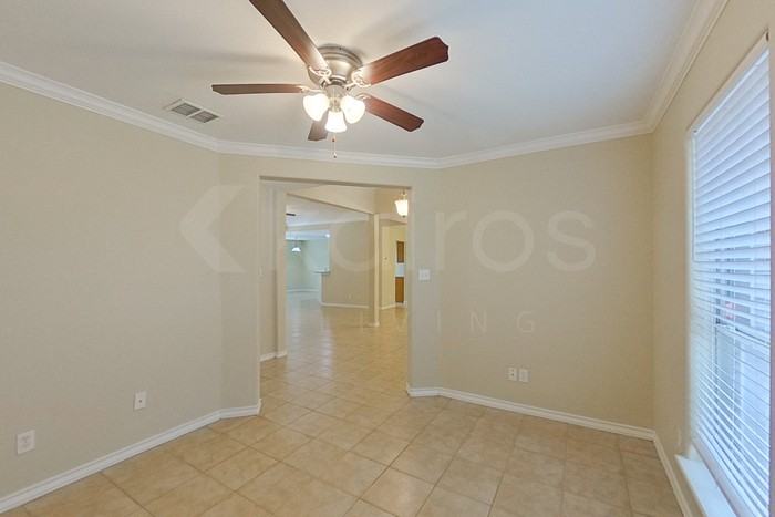 15334 Guadalupe River Drive - Photo 7 of 21