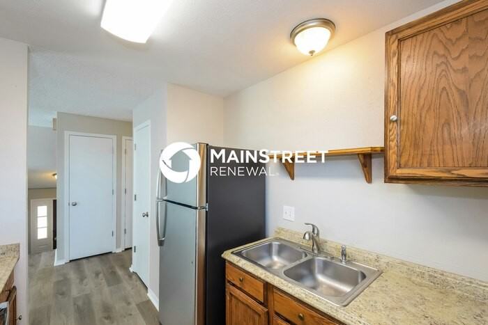 4214 S Halifax Way - Photo 6 of 17