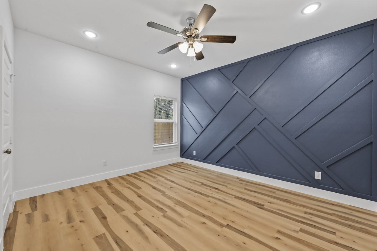 6127 Tejas Dr #1 - Photo 7 of 21