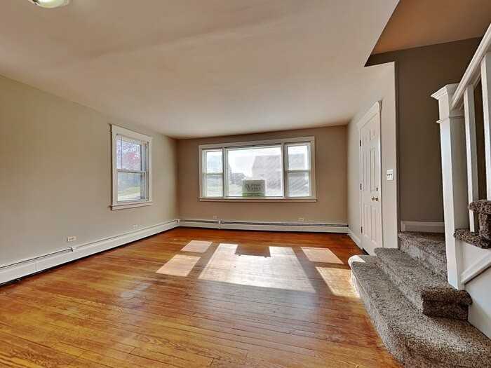 7402 School Ave - Photo 4 of 22