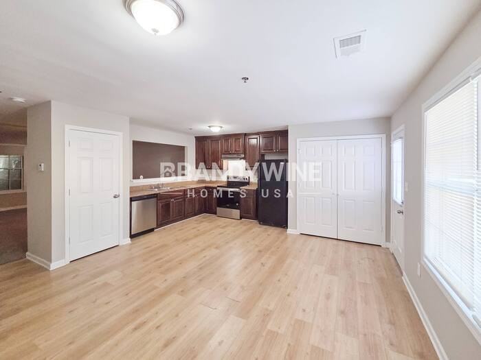 8596 Webb Rd - Photo 5 of 20