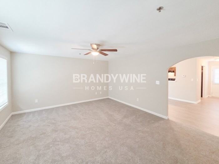 8590 Webb Rd - Photo 5 of 20