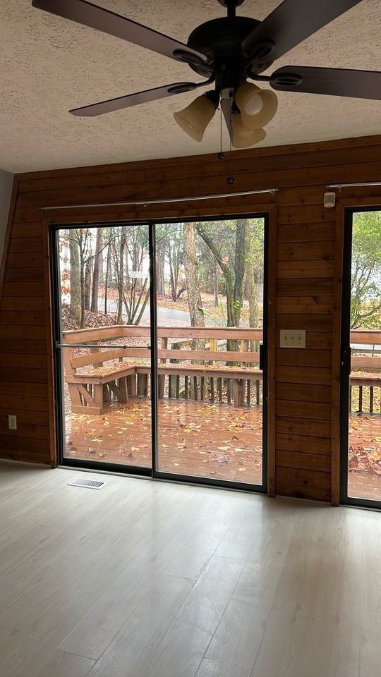 8710 Century Trl - Photo 3 of 7