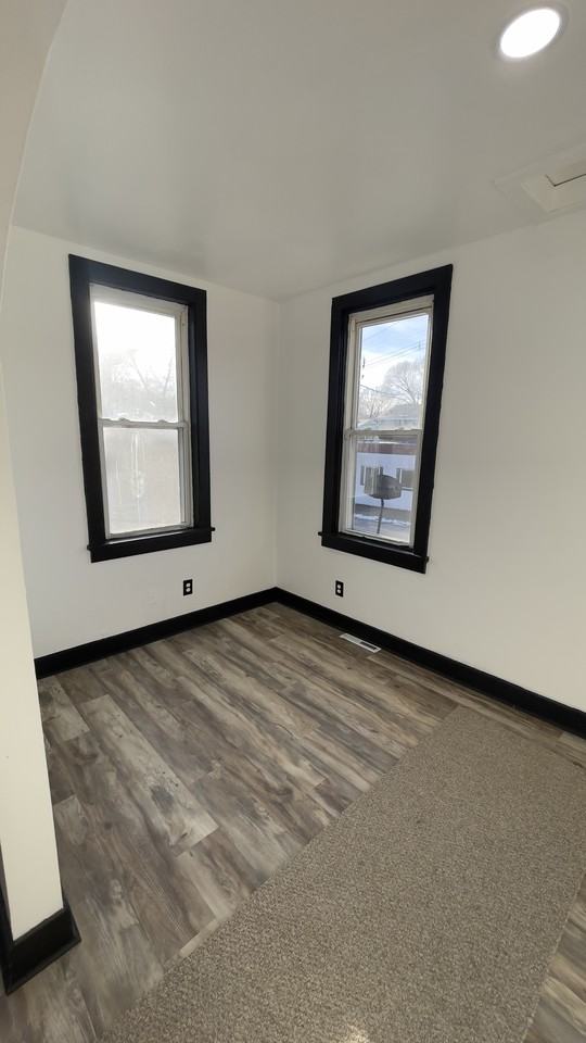 308 9th St #NA - Photo 2 of 29