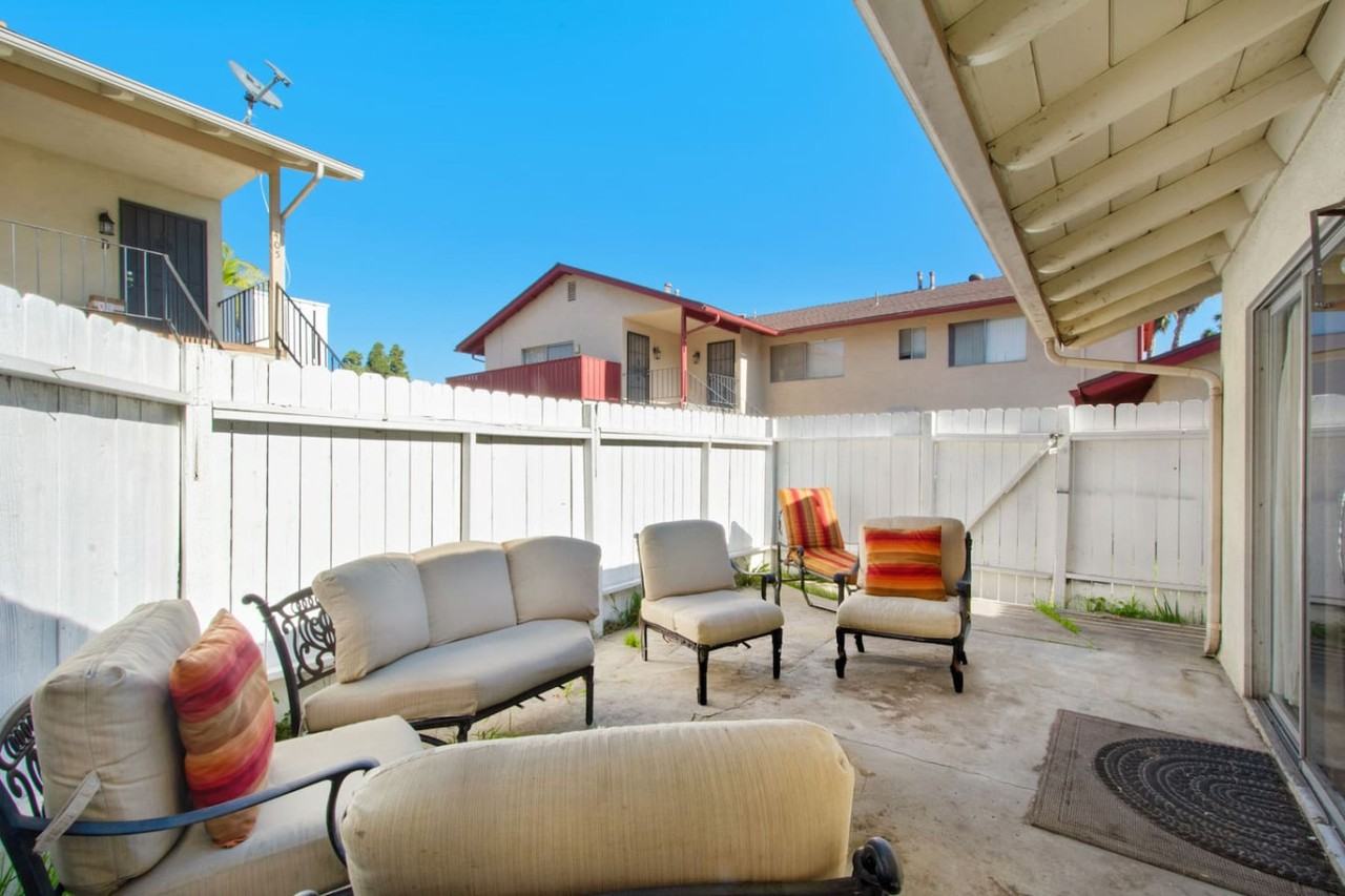 405 Nobel Ave #A - Photo 5 of 21