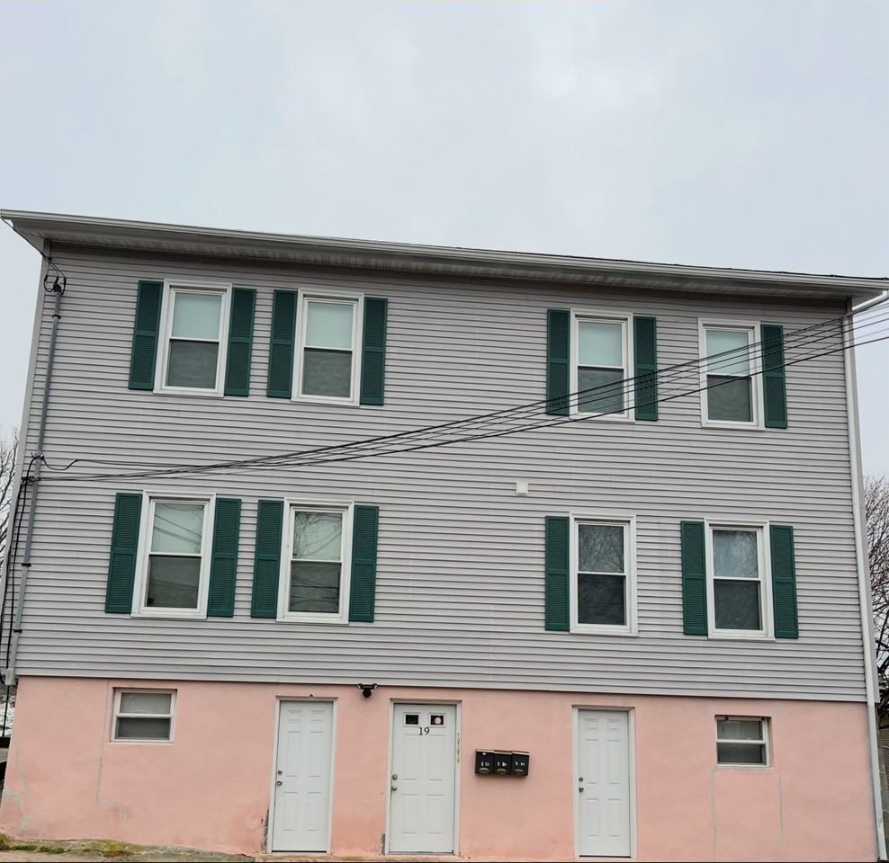 19 Hawkins Street #1