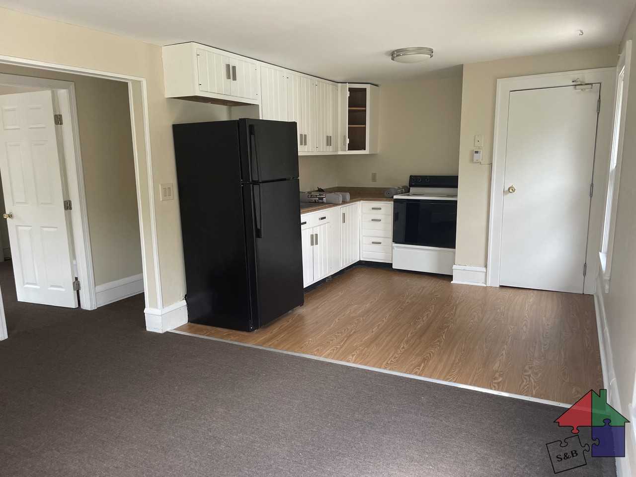 173 Pearl St #2 - Photo 5 of 6