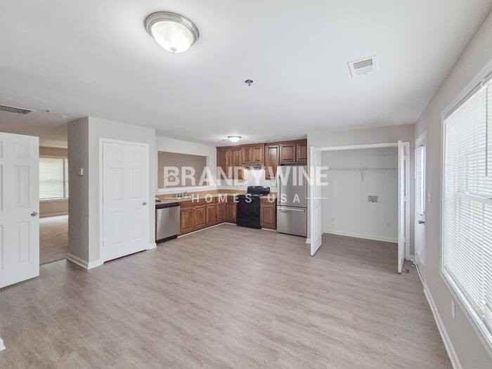 8594 Webb Rd - Photo 7 of 21