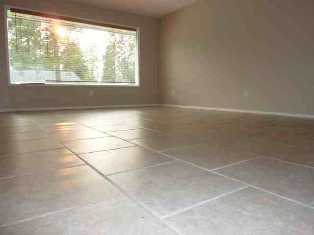 4047 S Madelia St #NA - Photo 7 of 29