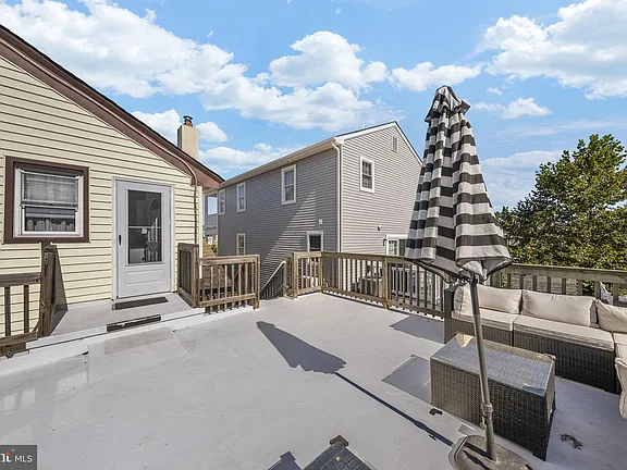 132 N Lafayette Ave #2 - Photo 7 of 23