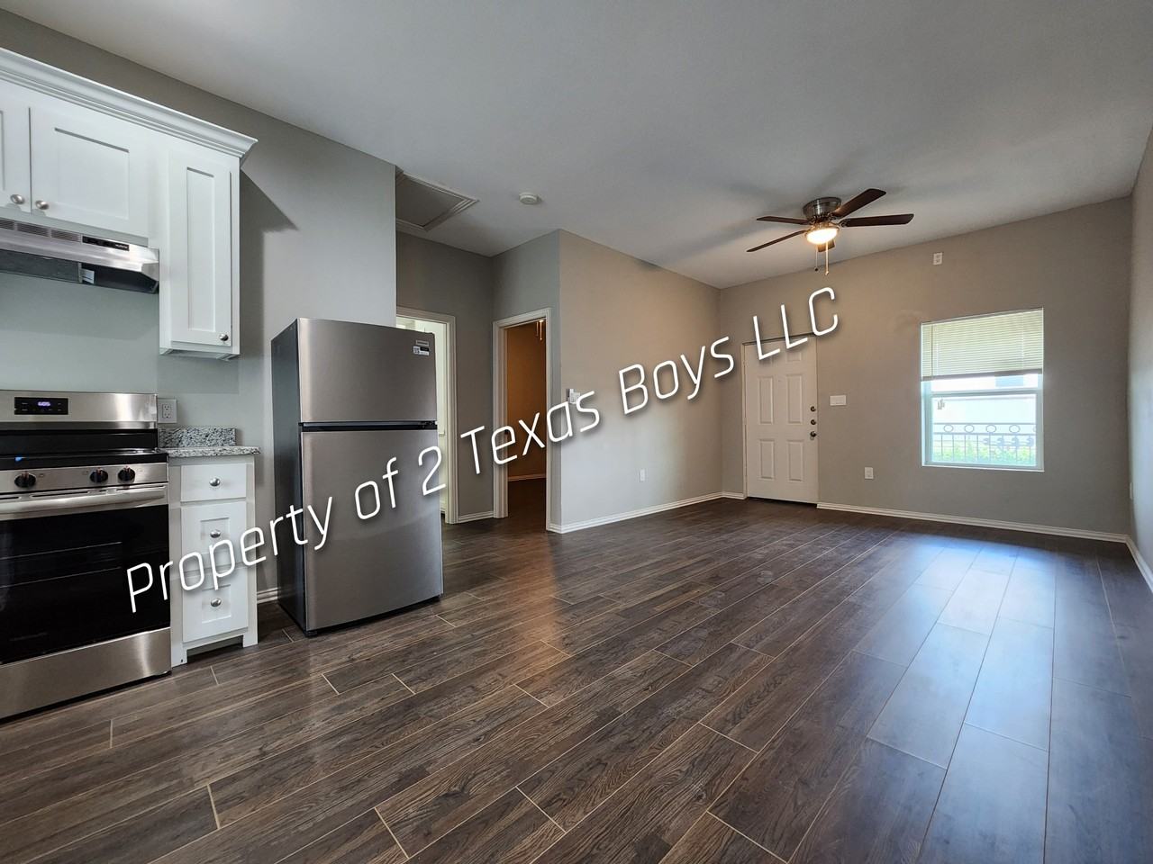 105 North Pecan Street #105 - Photo 2 of 13