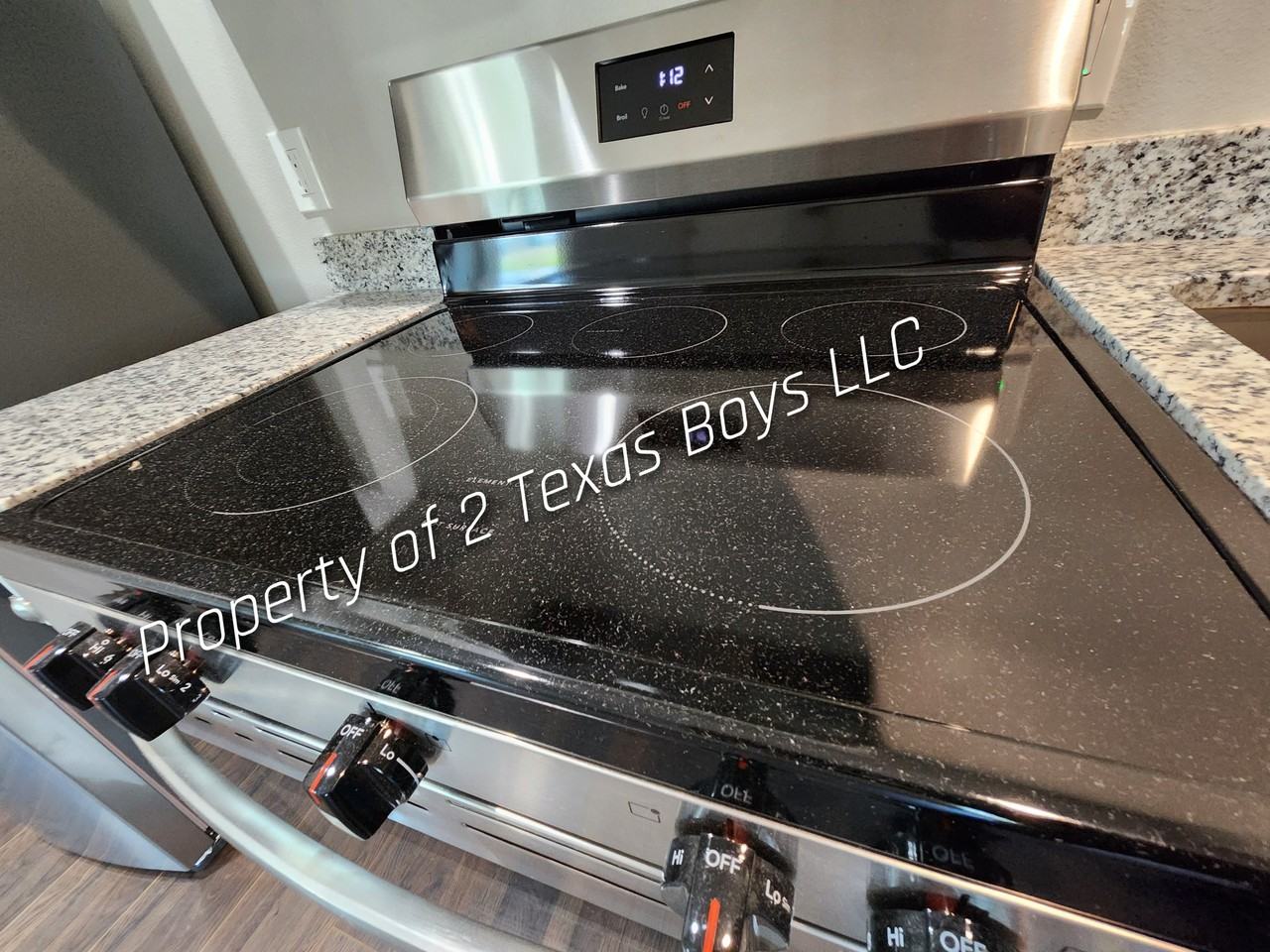 105 North Pecan Street #105 - Photo 3 of 13
