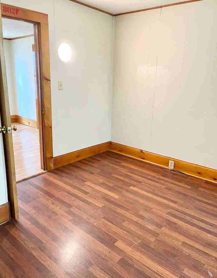 204 N Champlain St #1 - Photo 6 of 14