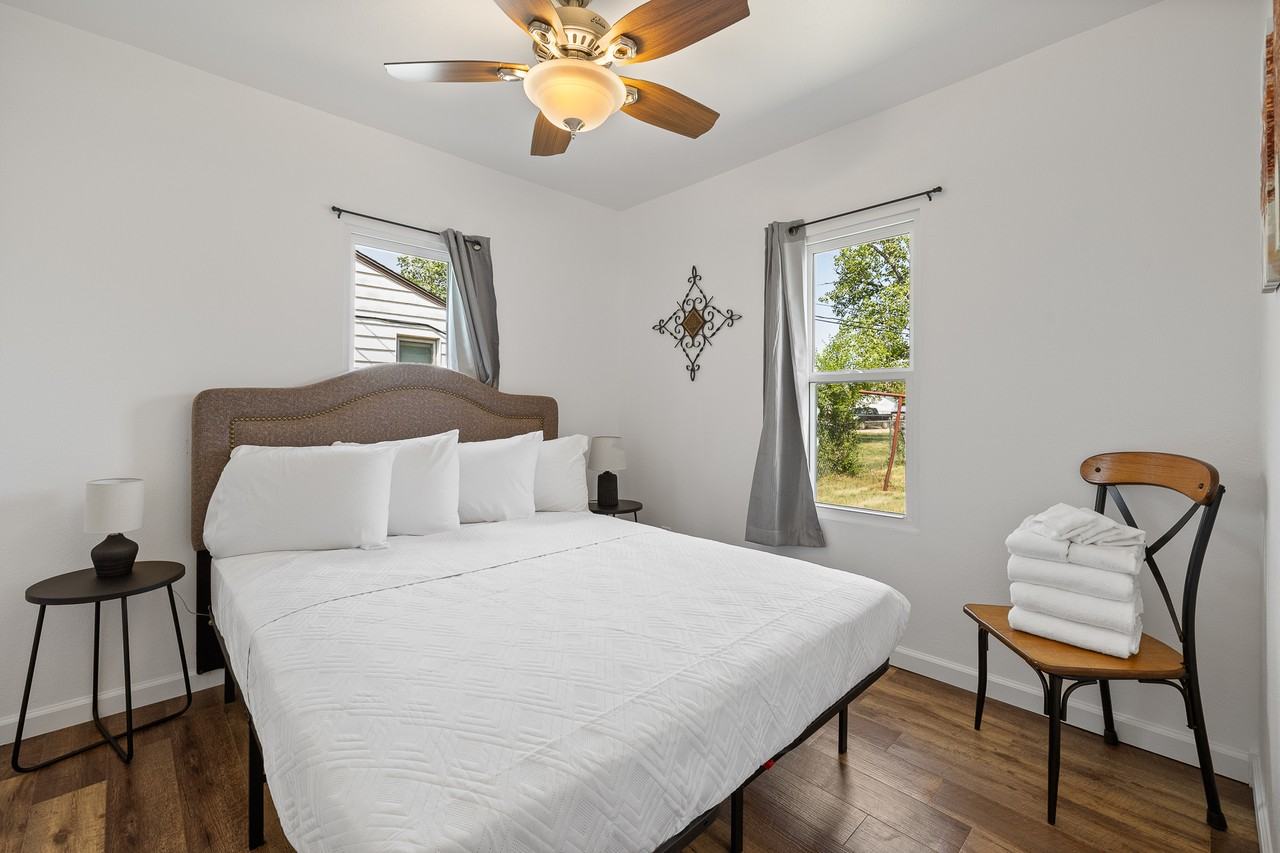 710 Holcomb Ave #NA - Photo 2 of 14