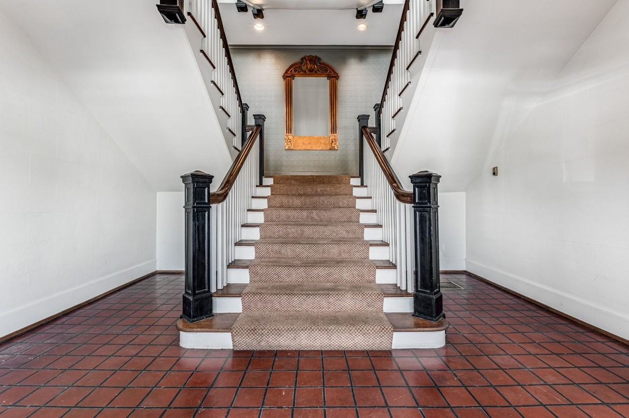 3803 West End Avenue #2 - Photo 5 of 10