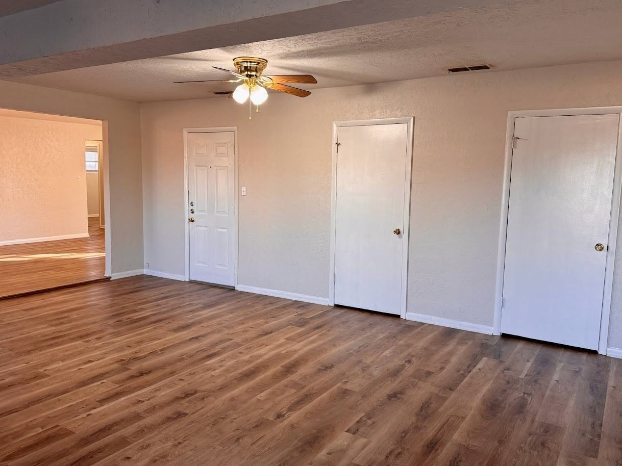 4200 University Ave #NA - Photo 7 of 31