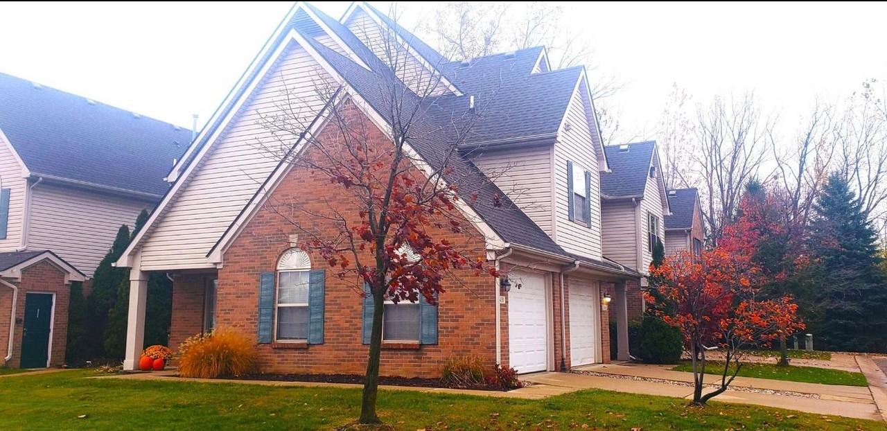 7438 Lacy Drive #11 - Photo 4 of 40