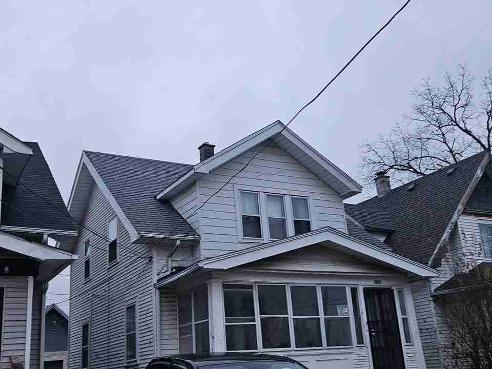 2225 Academy Ave #NA - Photo 2 of 32