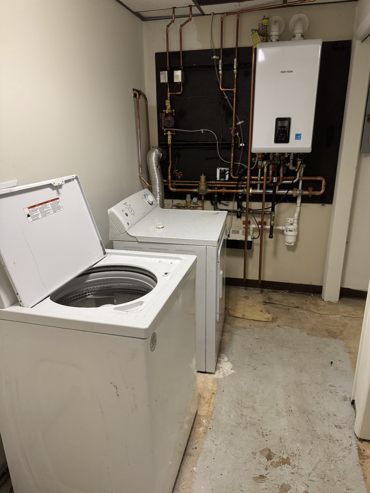 477 Bodnick St #1 - Photo 5 of 9