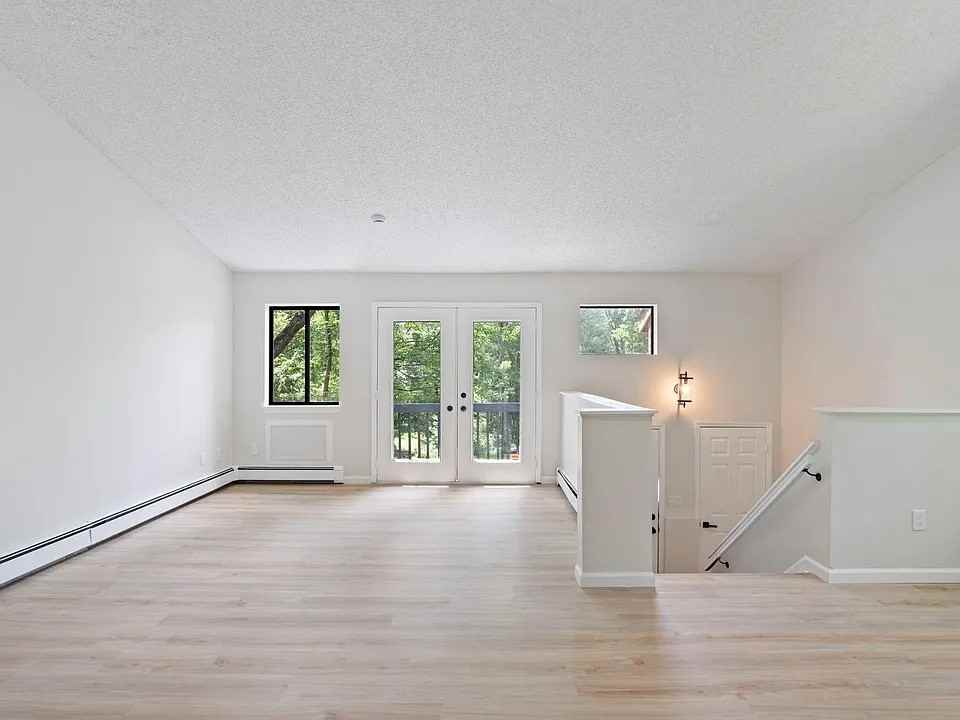 38 Meadowlark Ln #NA - Photo 4 of 27