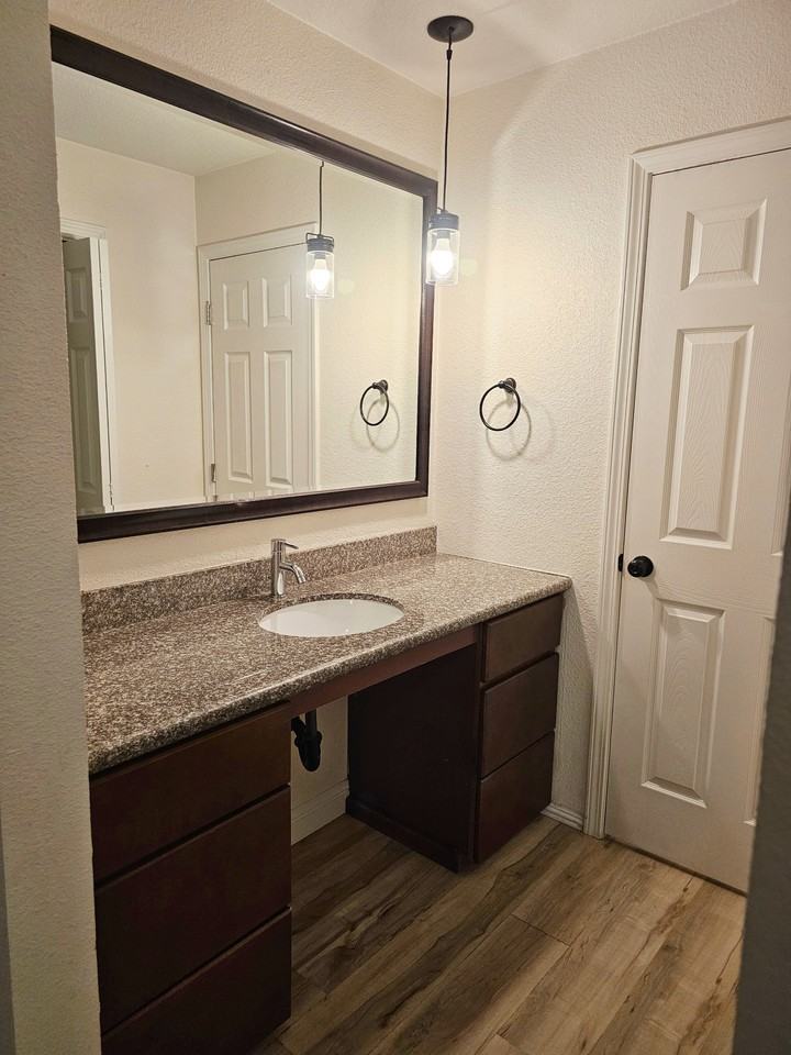 3768 West Benjamin Holt Drive #9 - Photo 7 of 11