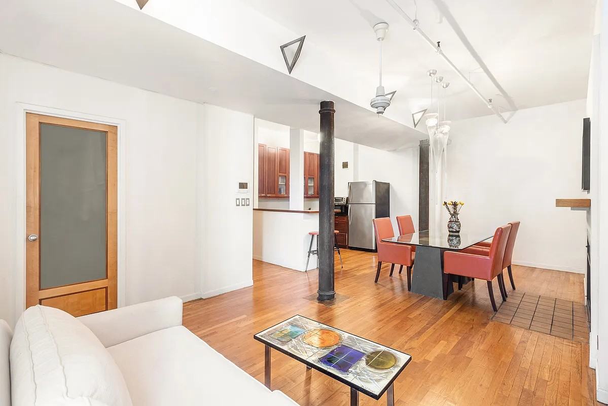 426 W Broadway #4D - Photo 6 of 14