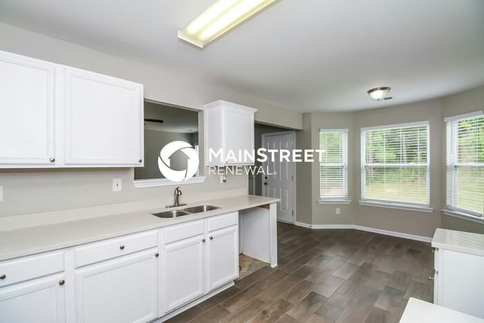 10950 Southwood Dr - Photo 6 of 17