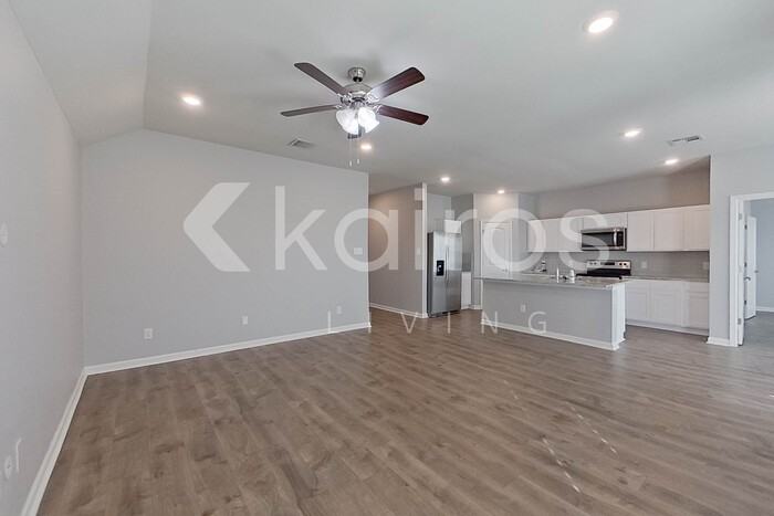 418 Mango Dr - Photo 7 of 29