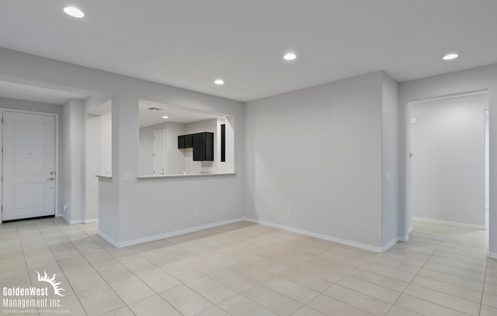 19875 W Badgett Ln - Photo 4 of 28