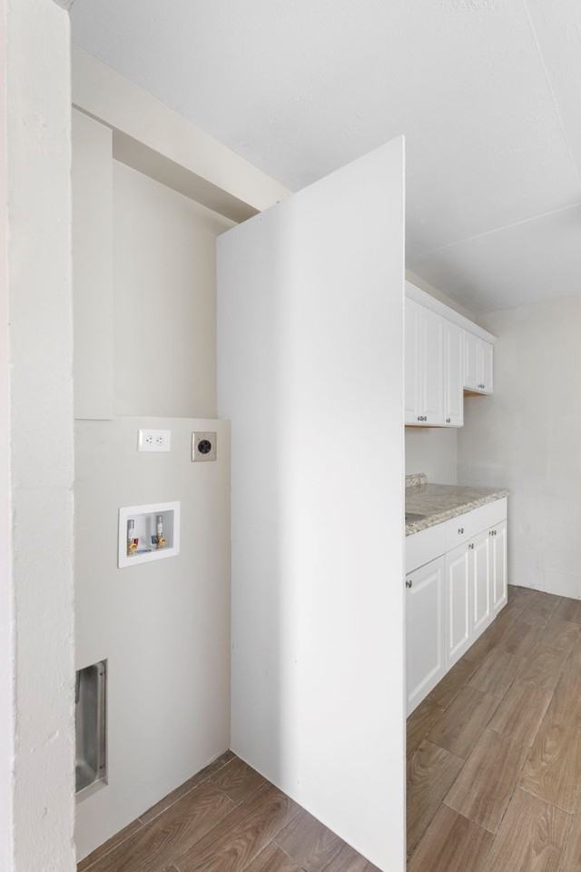 901 Colyer St - Photo 6 of 10