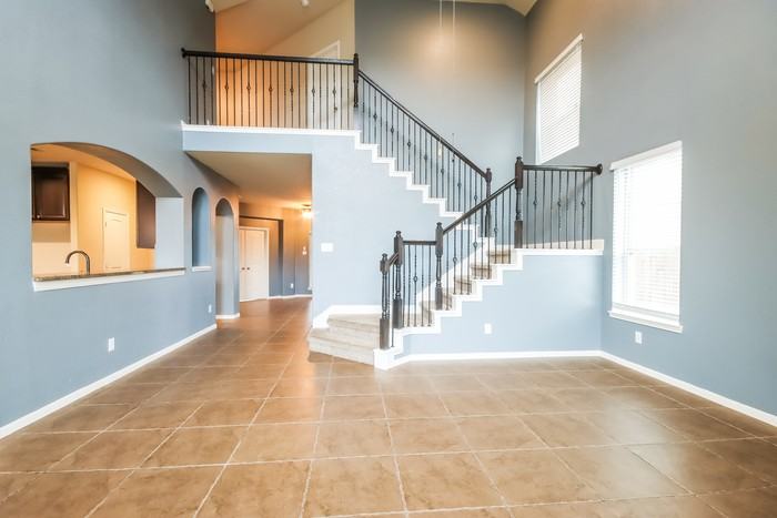 21527 Spear Valley Lane - Photo 5 of 22