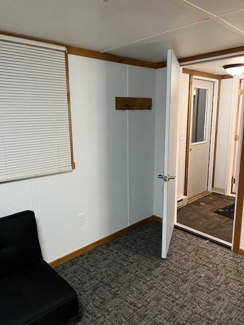 416 W 5th Ave - Photo 5 of 9