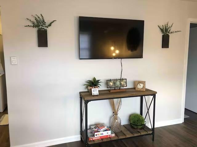 135 Walnut - Photo 6 of 10