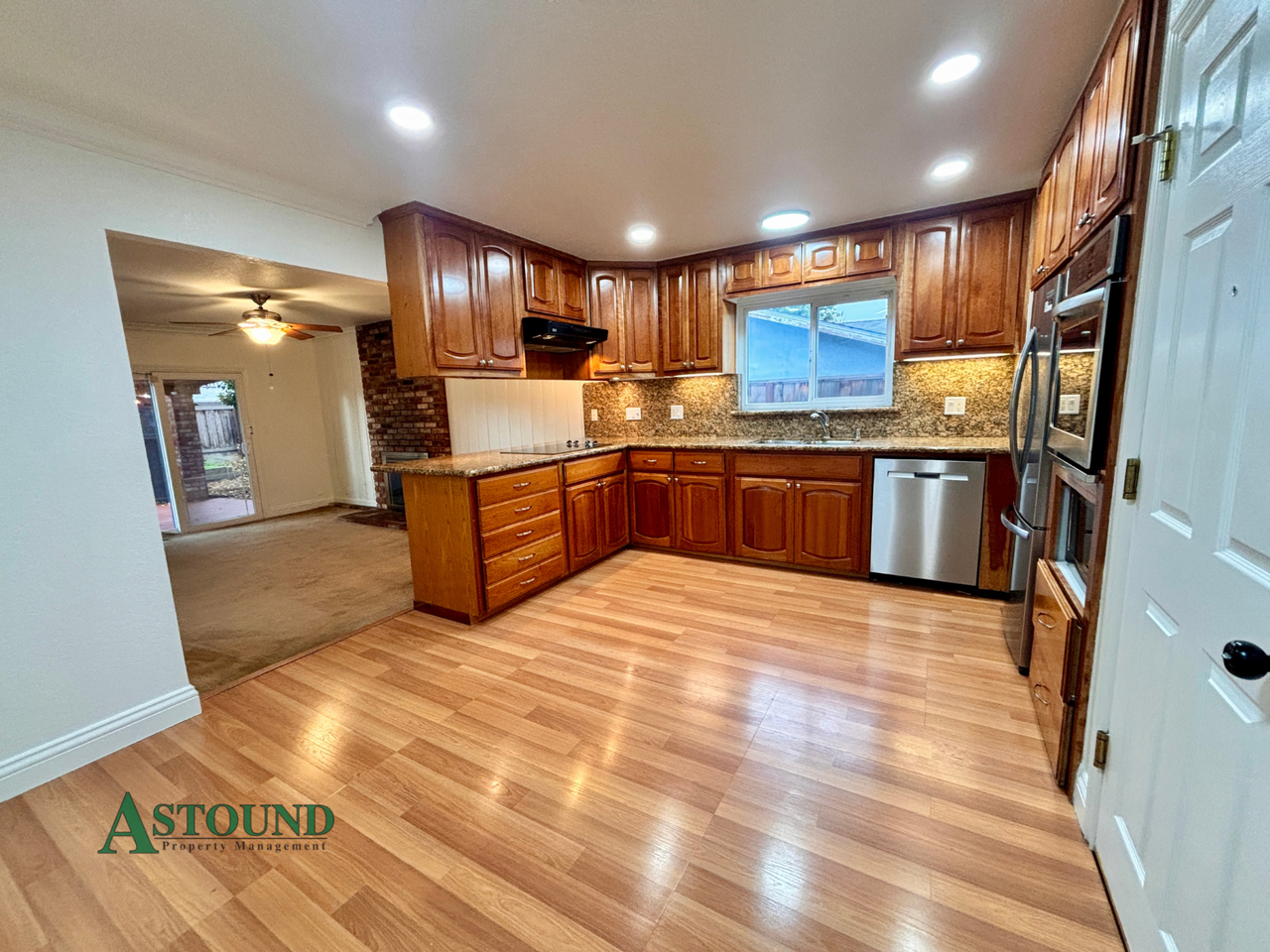 2361 Panoramic Dr #1 - Photo 6 of 23