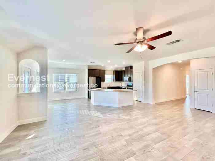 11416 Culberson Dr - Photo 4 of 25