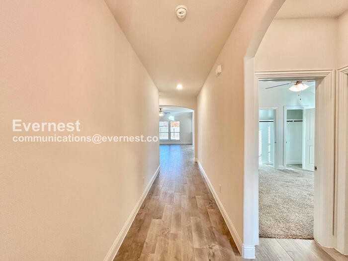 11416 Culberson Dr - Photo 7 of 25